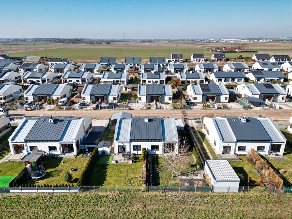 Image of Siekierki Wielkie, 4-pokojowe mieszkanie, 92m², 689 000 zł located at Słoneczna, Siekierki Wielkie, województwo Wielkopolskie, Polska